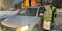Сотрудники ГАИ Зеленодольска совместно с ГБУ БДД провели акцию «Ребенок — главный пассажир» - Новости Зеленодольска